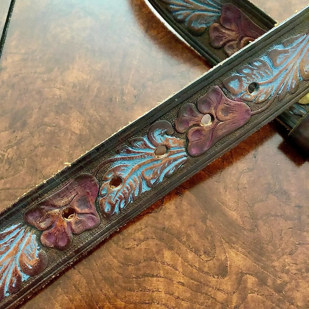 Leatherock Jeweled Leather Belt with Buckle! - Picture 4 of 5